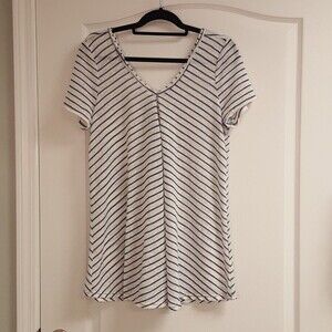 Blue Striped Knit Tunic Top Hyku